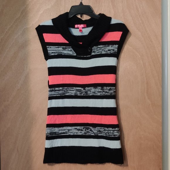 Girls Tunic, Short Sleeved Sweater - Picture 1 of 8